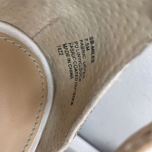 Betsey Johnson Miles Ankle Strap Stiletto Heel Sandals Sz 7.5 Prom Wedding Party - Picture 12 of 13